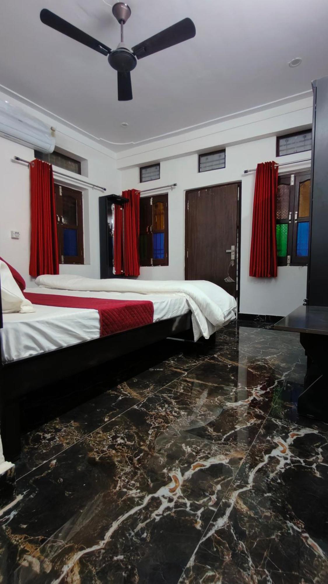 Shri Daulat Villas Udaipur Eksteriør billede