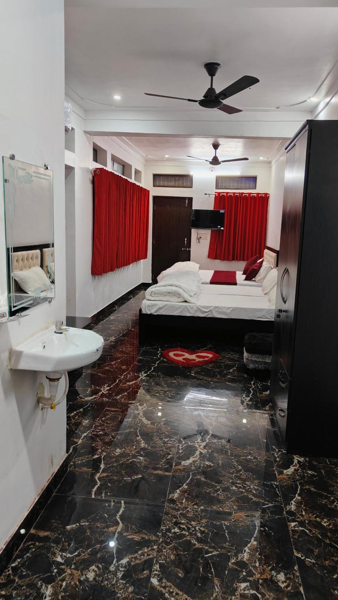 Shri Daulat Villas Udaipur Eksteriør billede